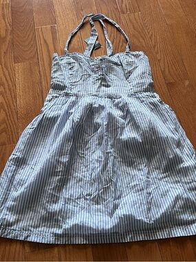 NWT Vintage Women’s Abercrombie & Fitch blue and white striped Dress Size Large